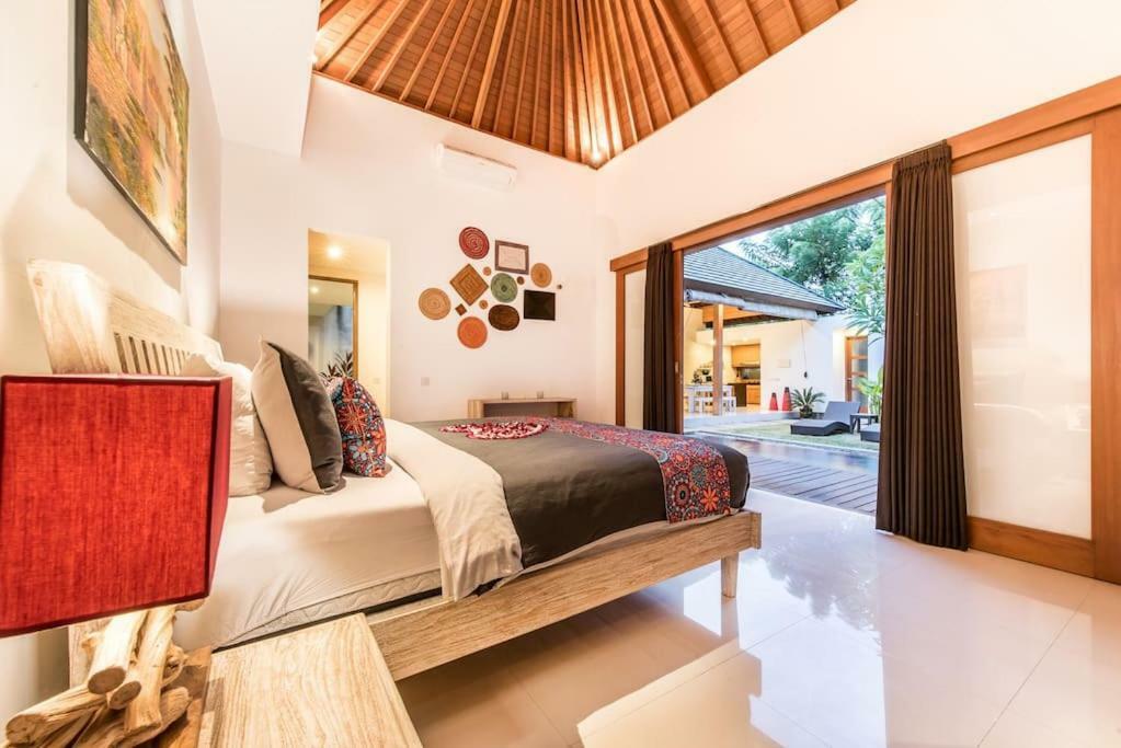 Manis, Luxury 3 Bedroom Heart Of Seminyak (Bali)
